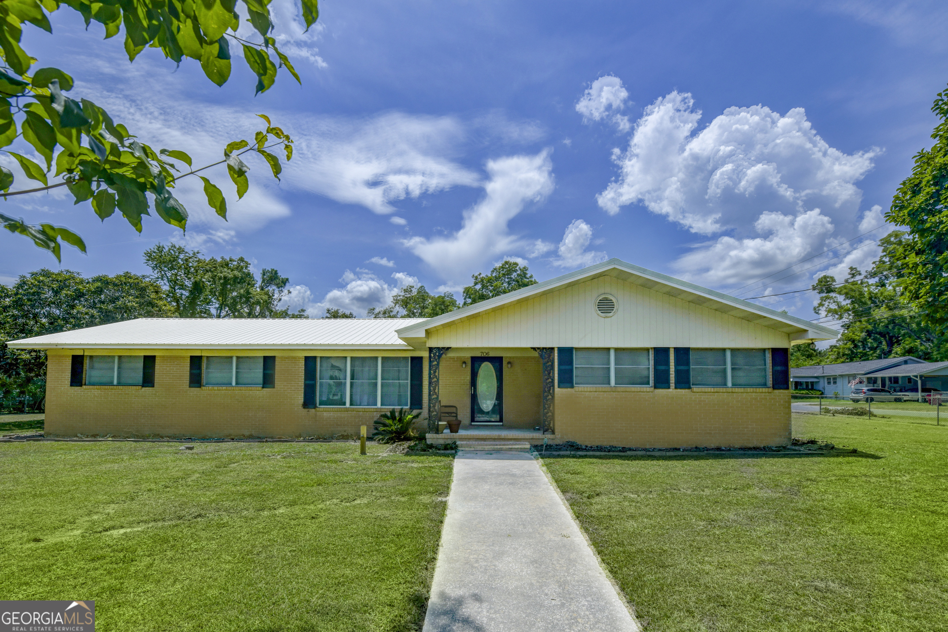 Property Photo: 706 Jenkins Street GA 31516