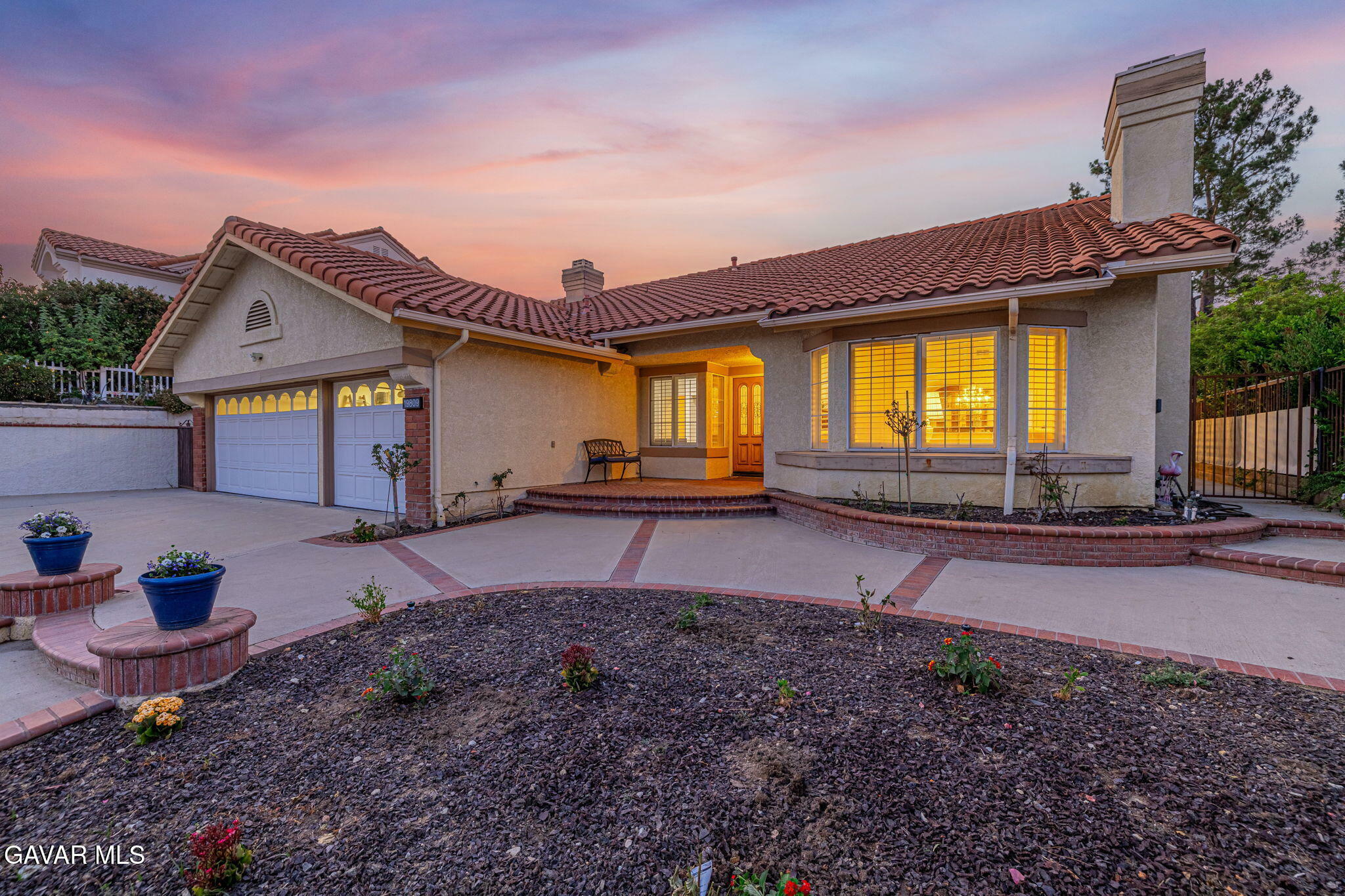 Property Photo:  19809 Winged Foot Way  CA 91326 