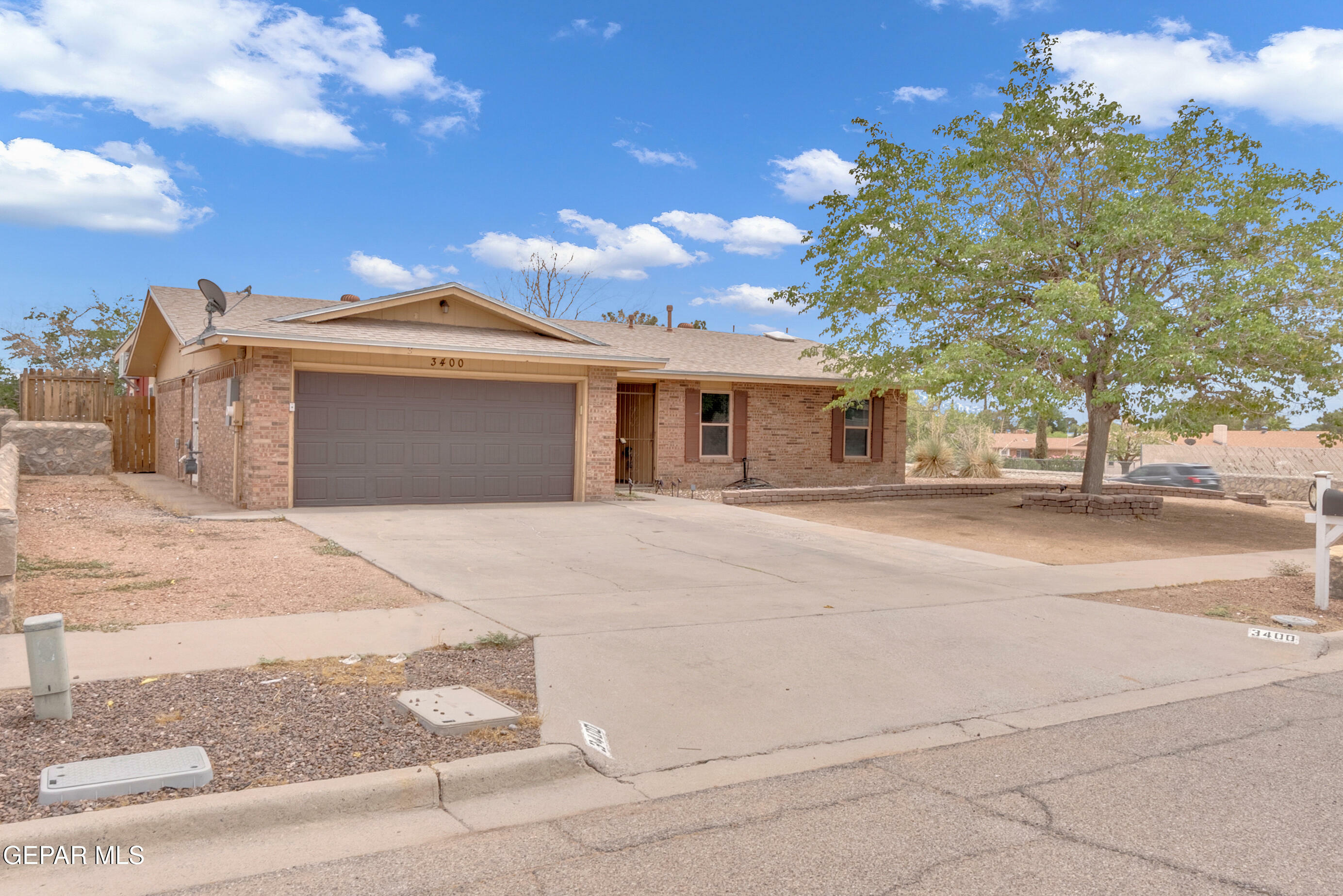 3400 Dialrock Lane  El Paso TX 79935 photo