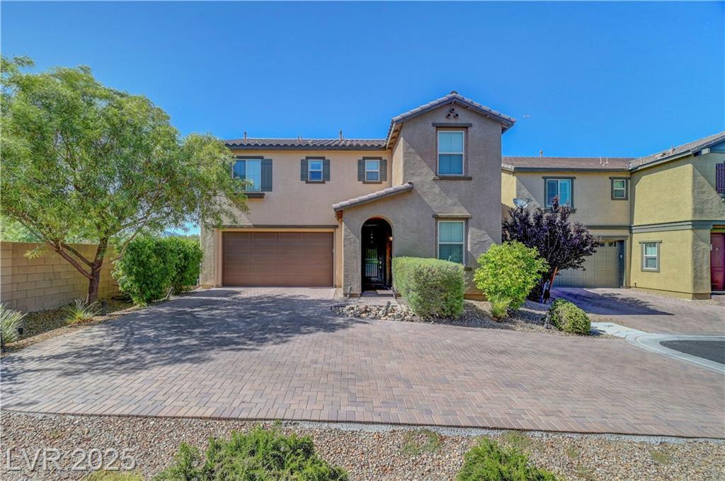 Property Photo: 9542 Ridgeglen Court NV 89148