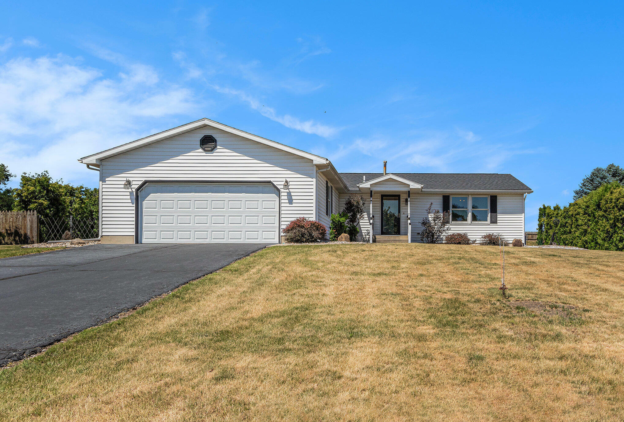 Property Photo: 4068 N Andrea Drive IN 46350