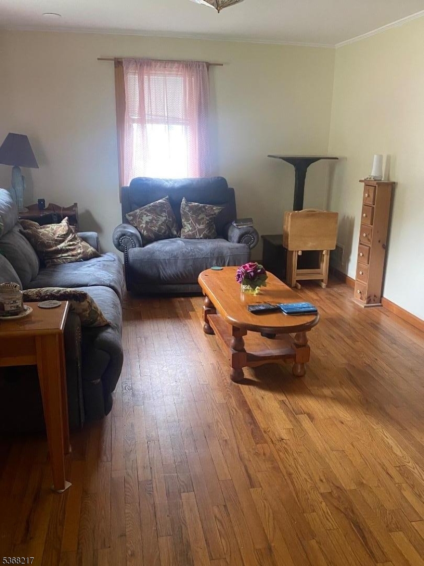 Property Photo: 54 Heather Ln NJ 07203