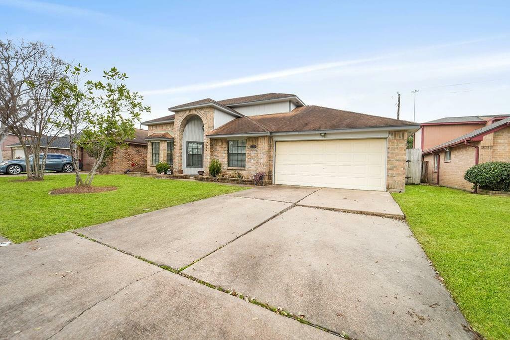 Property Photo: 7710 Eight Willows Road TX 77489
