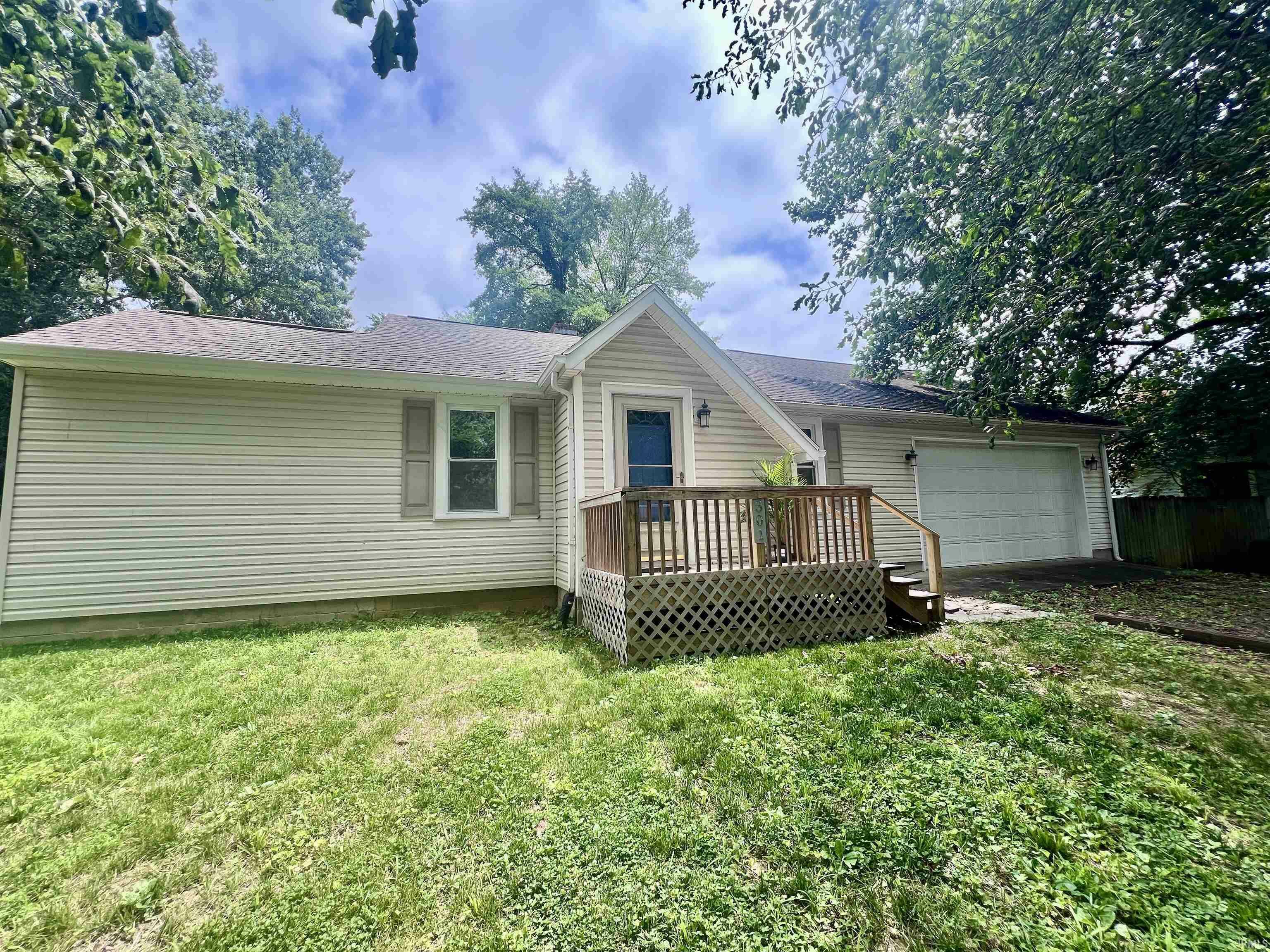 Property Photo: 301 N Ohio Avenue IN 47610