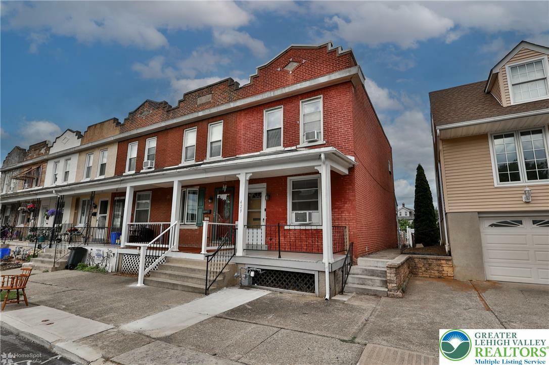 Property Photo: 429 E Frankford Street PA 18018