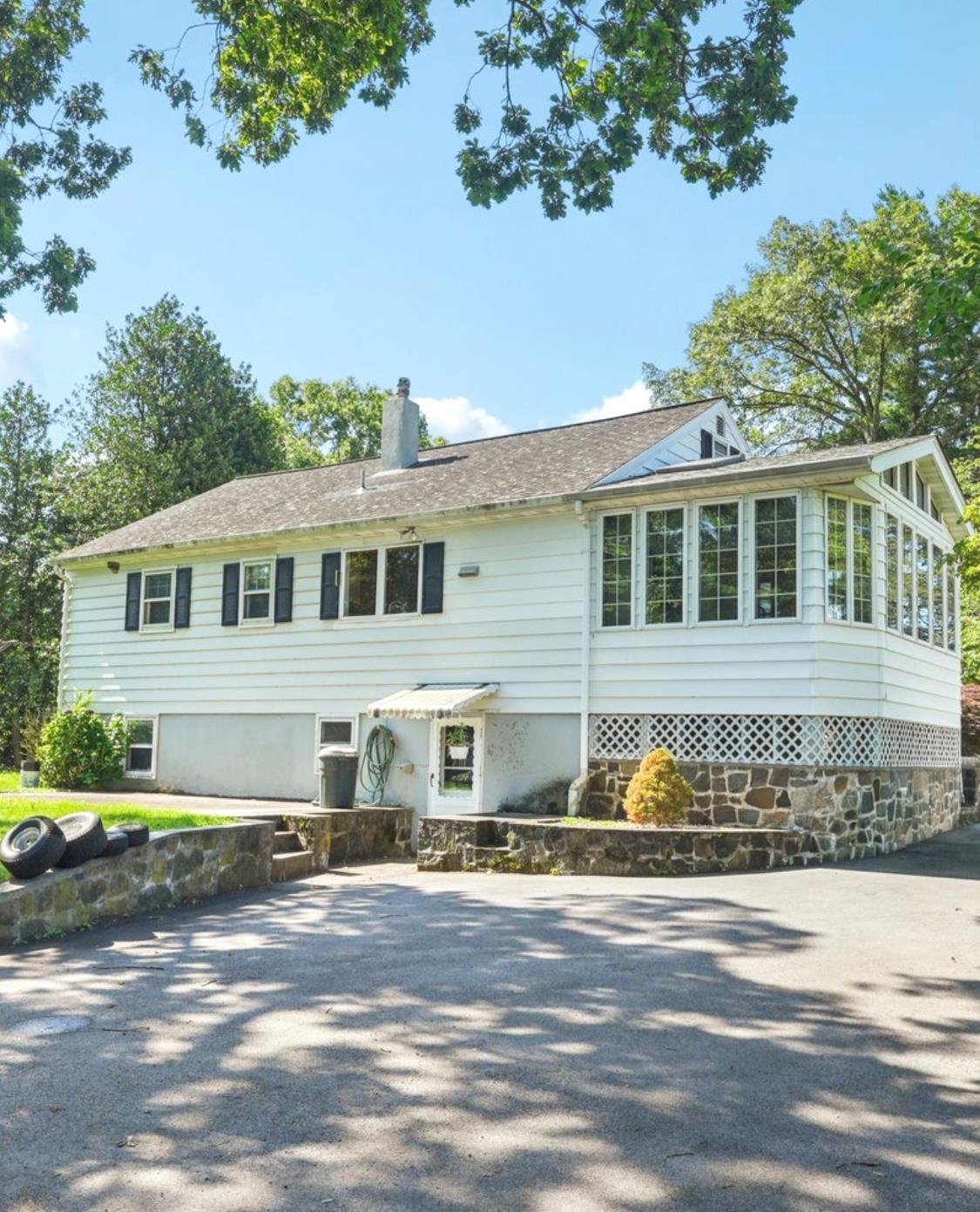 Property Photo:  63 Washburns Lane  NY 10980 