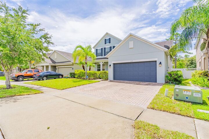Property Photo: 1639 Balsam Willow Trail FL 32825