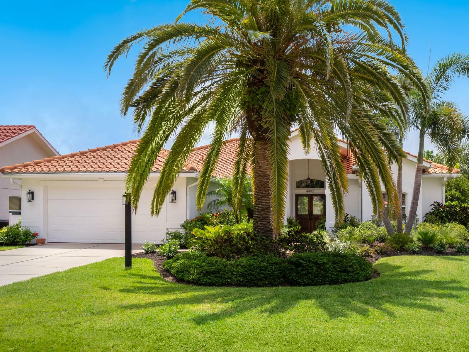 Property Photo: 4492 Del Sol Boulevard FL 34243