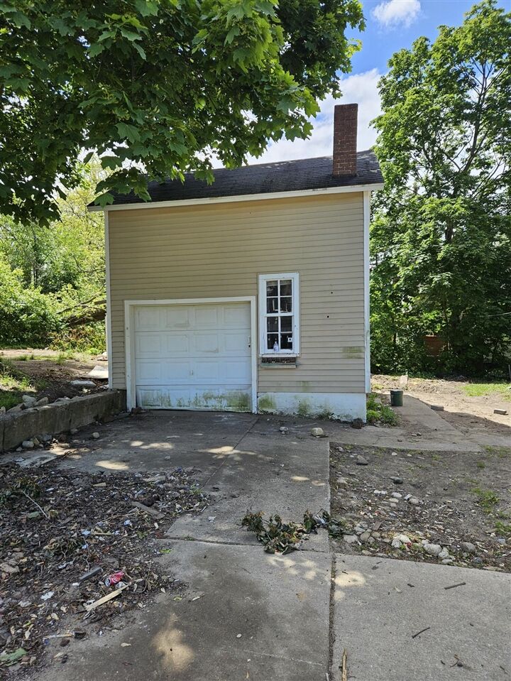 Property Photo: 189 Banks Street MI 49038-9788