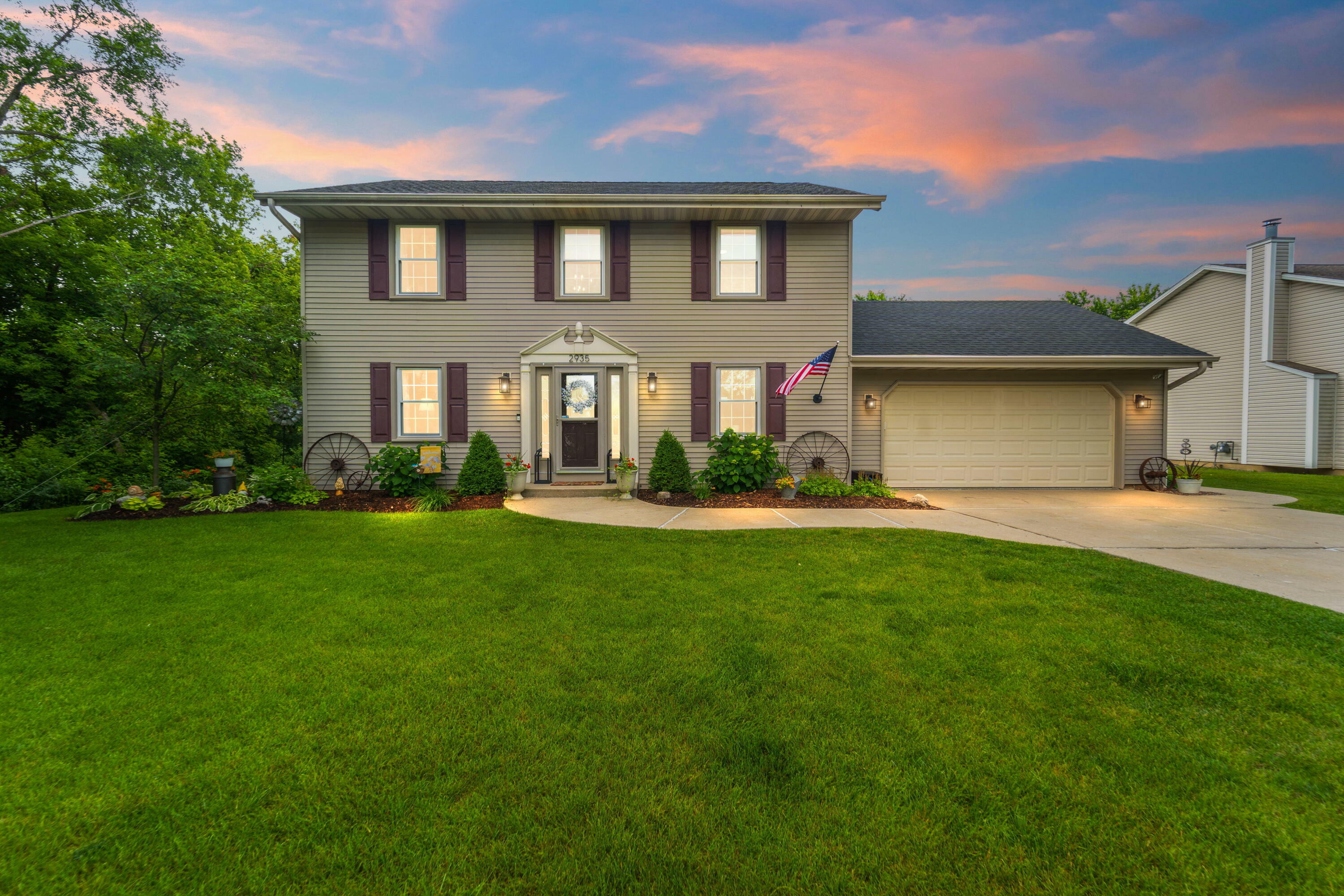 Property Photo:  2935 W Bridge St  WI 53221 