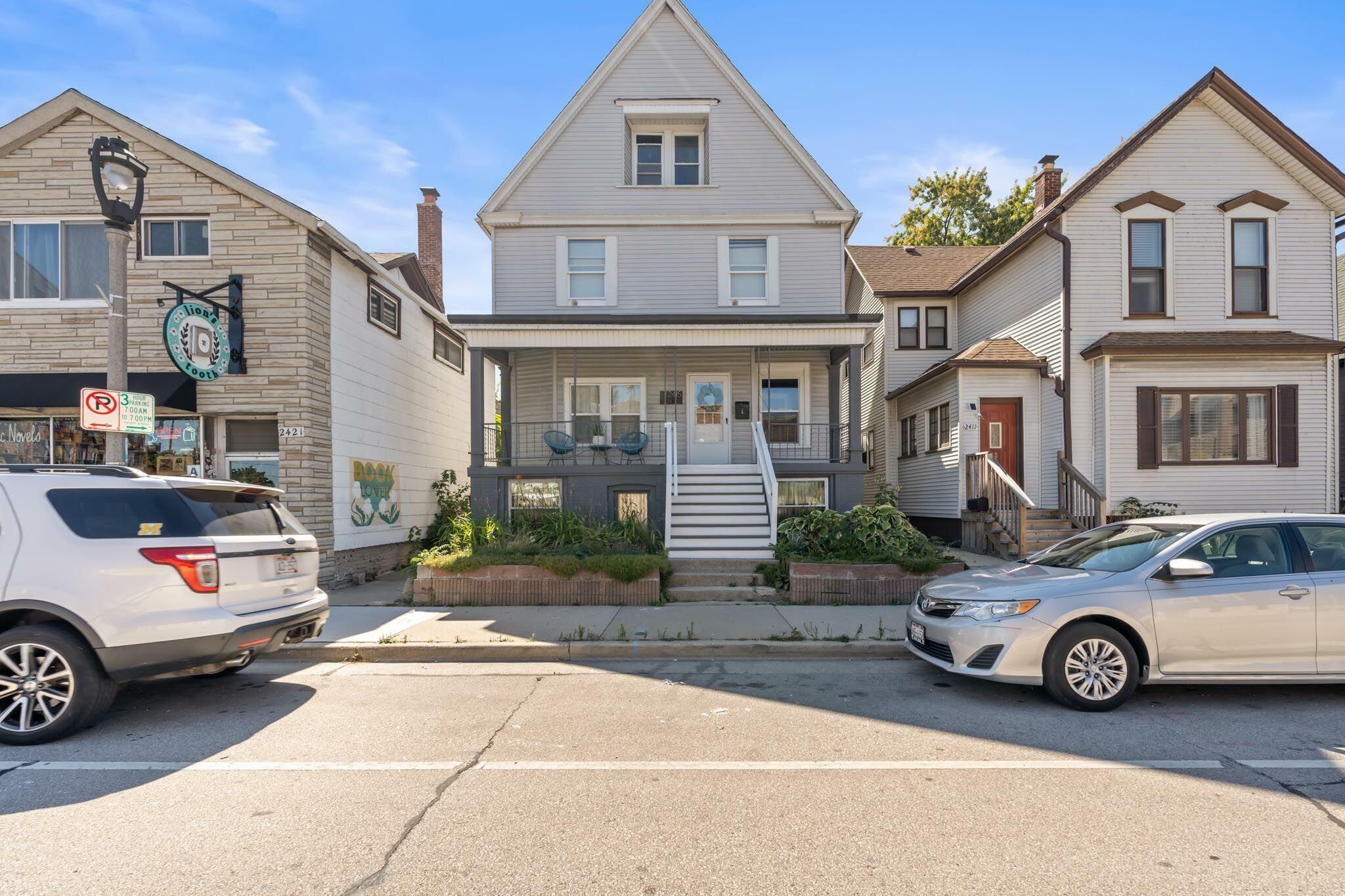 2415 S Kinnickinnic Ave  Milwaukee WI 53207 photo