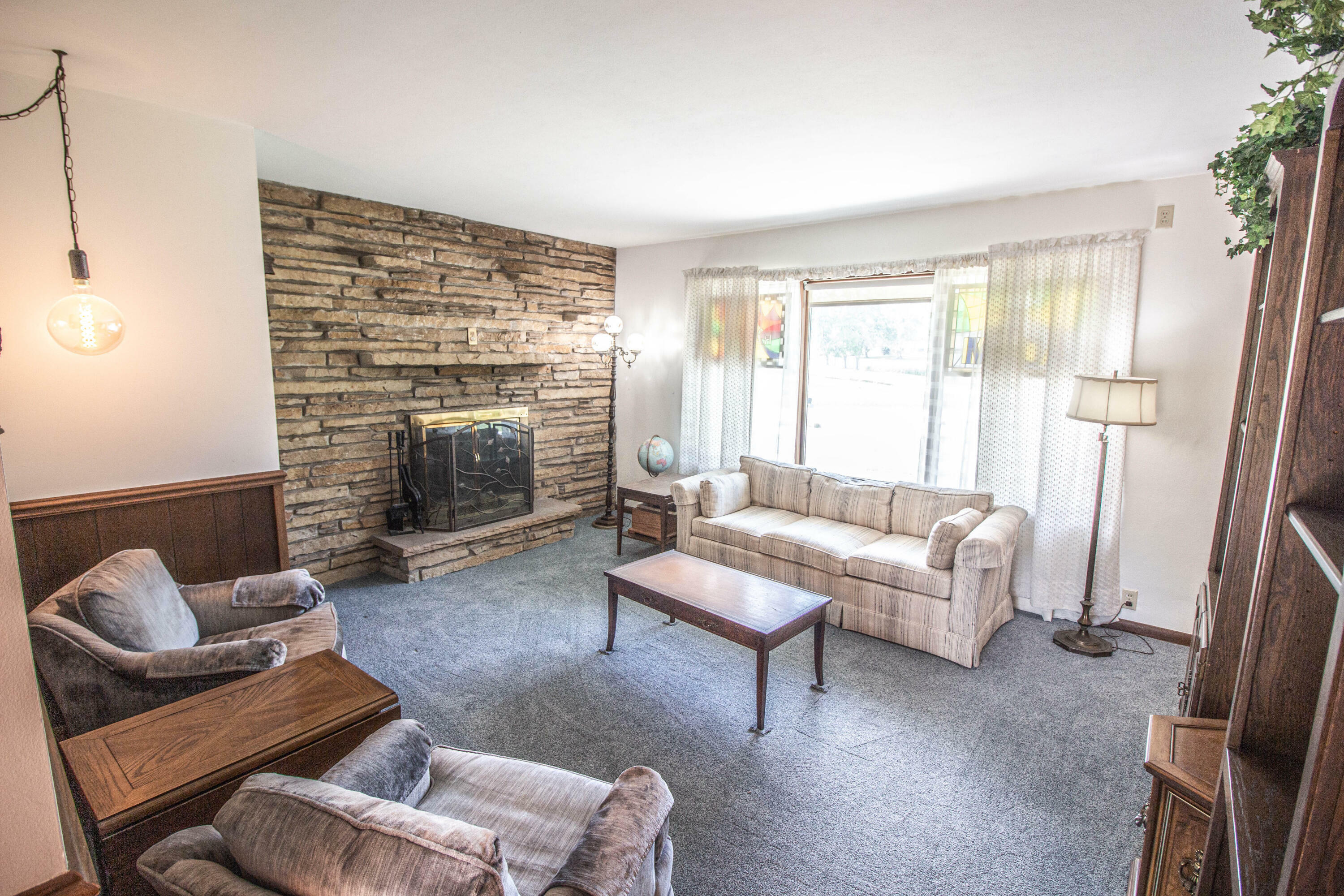 Property Photo: W222n8150 Plainview Pkwy WI 53089