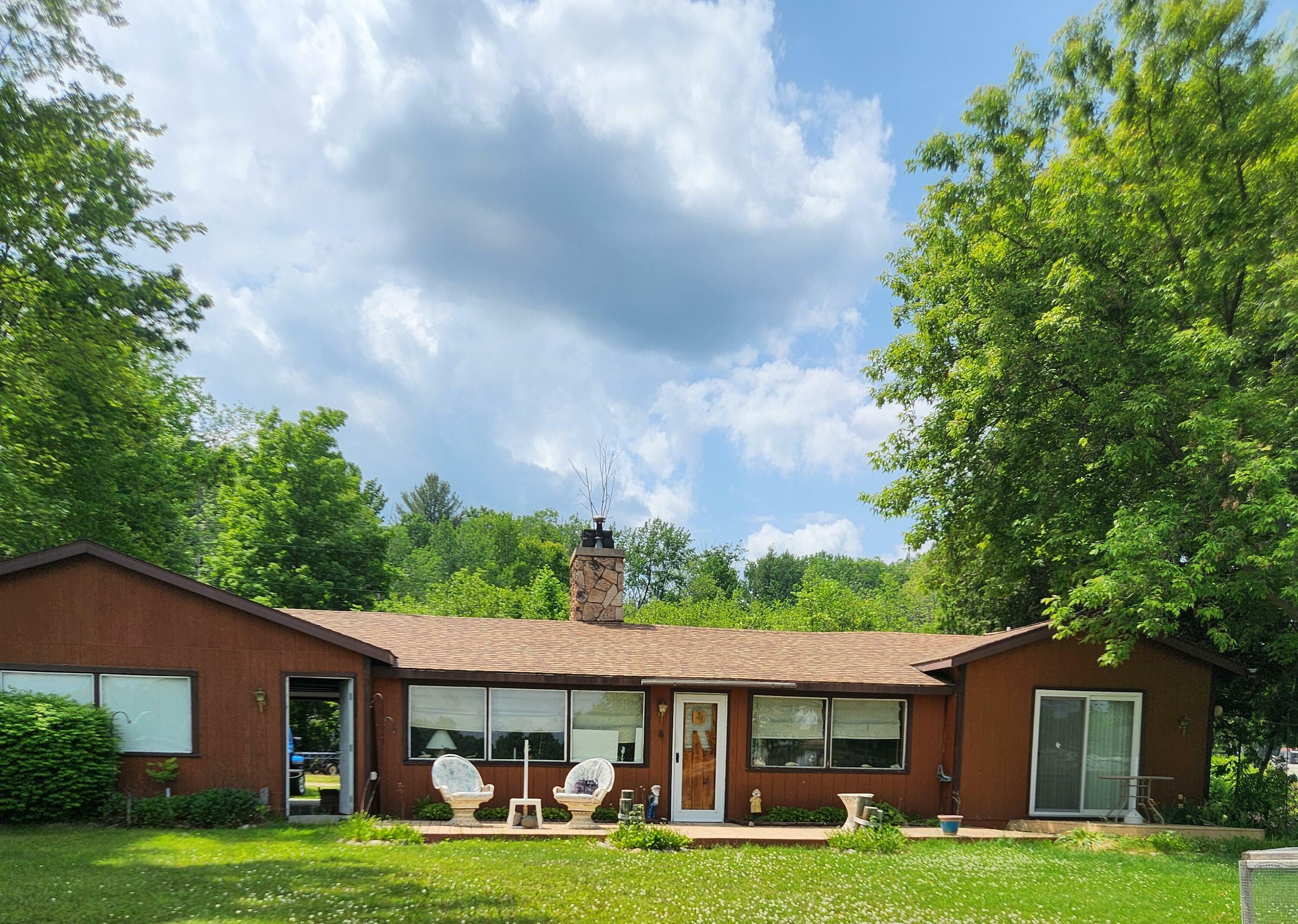 Property Photo:  9194 Penasha Drive  MI 49677 