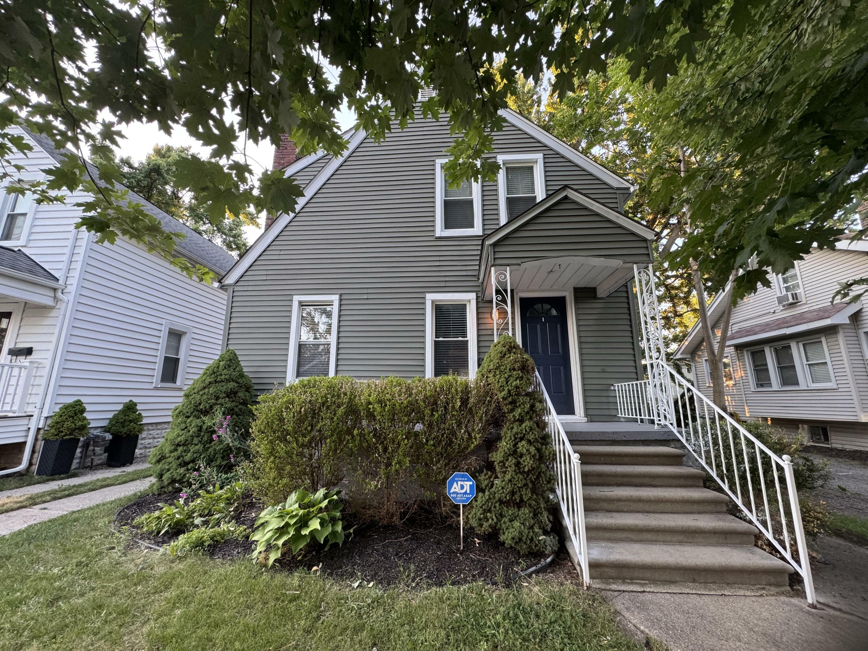 341 E Saratoga Street  Ferndale MI 48220 photo