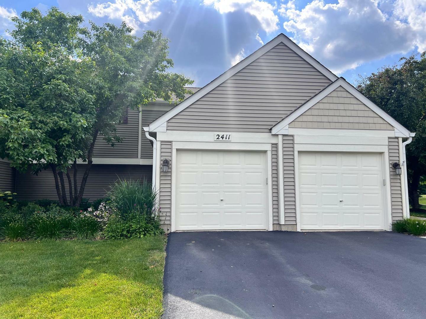 Property Photo: 2411 Sheehan Drive 101 IL 60564