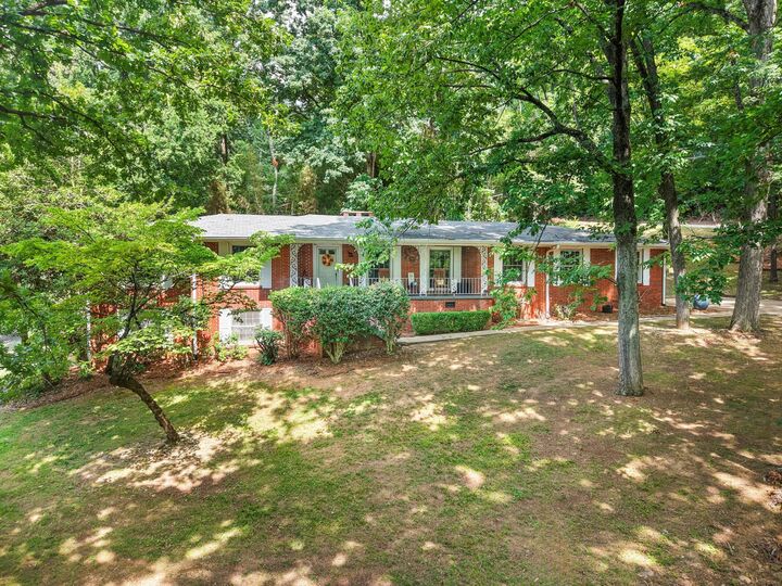 Property Photo: 1059 Balmoral Drive TN 37377