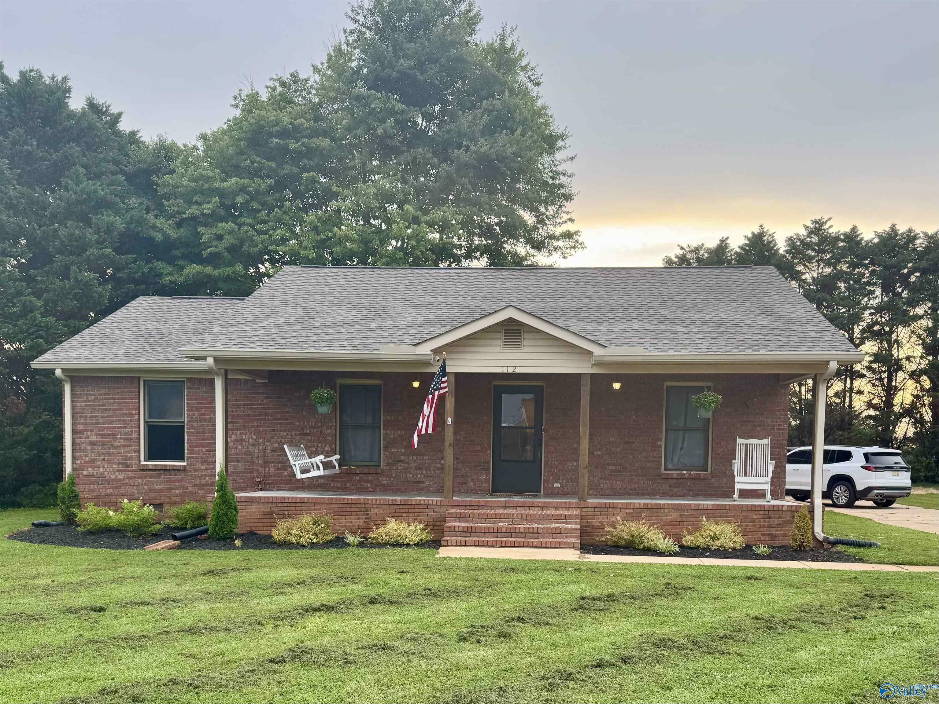 Property Photo: 112 Brenna Lane AL 35750
