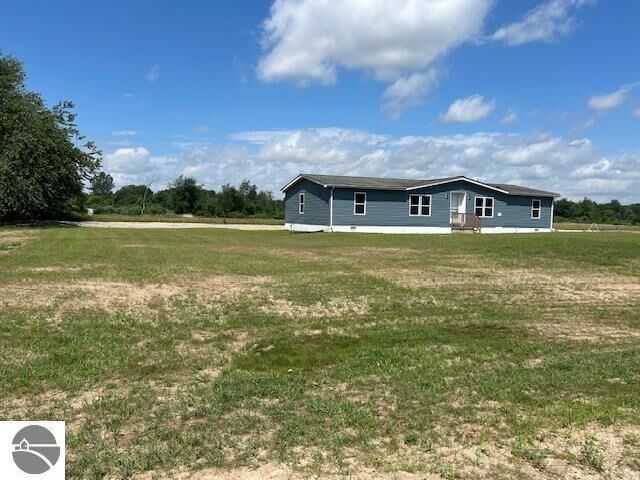 5730 Cavender Drive  Shepherd MI 48883 photo