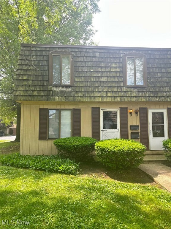 Property Photo: 1651 Mentor Avenue 401 OH 44077