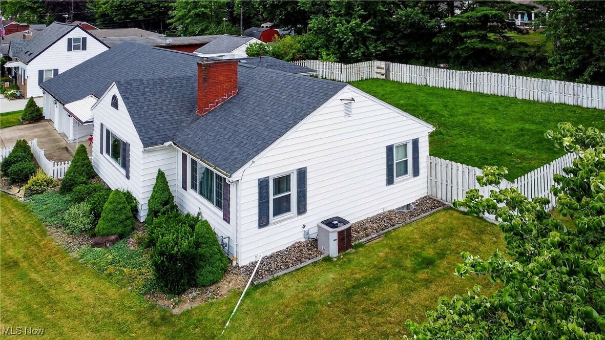 Property Photo: 120 N Middle Street OH 44408