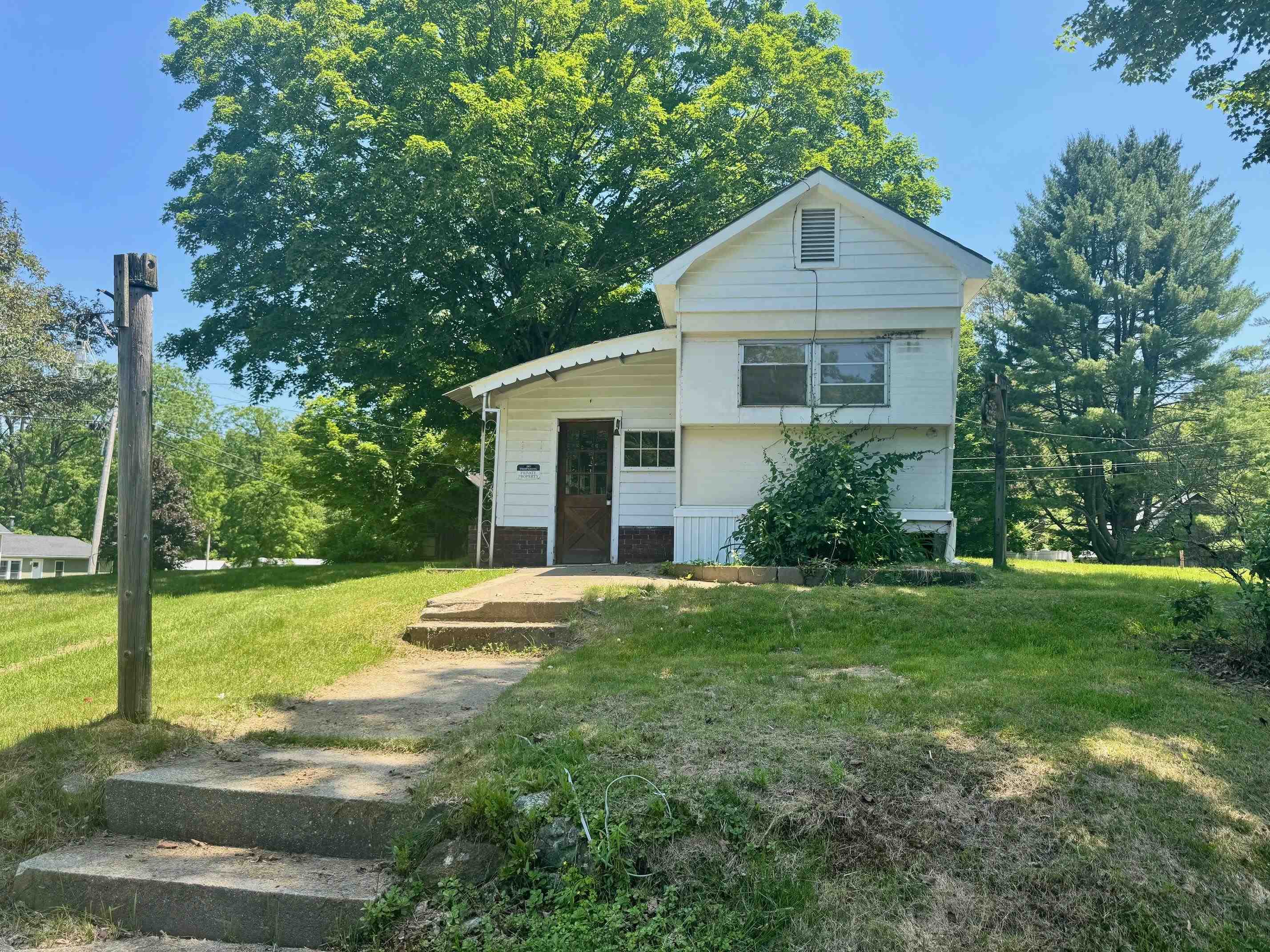 Property Photo: 142 Back Ashuelot Road NH 03470