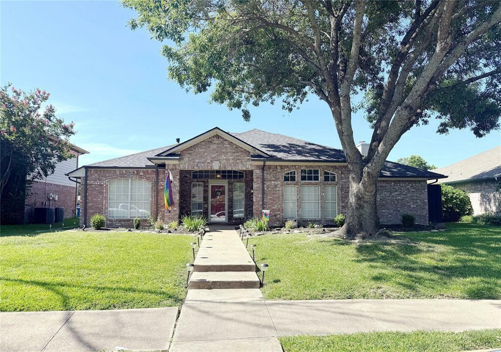 Property Photo: 7514 Lagoon Drive TX 75088