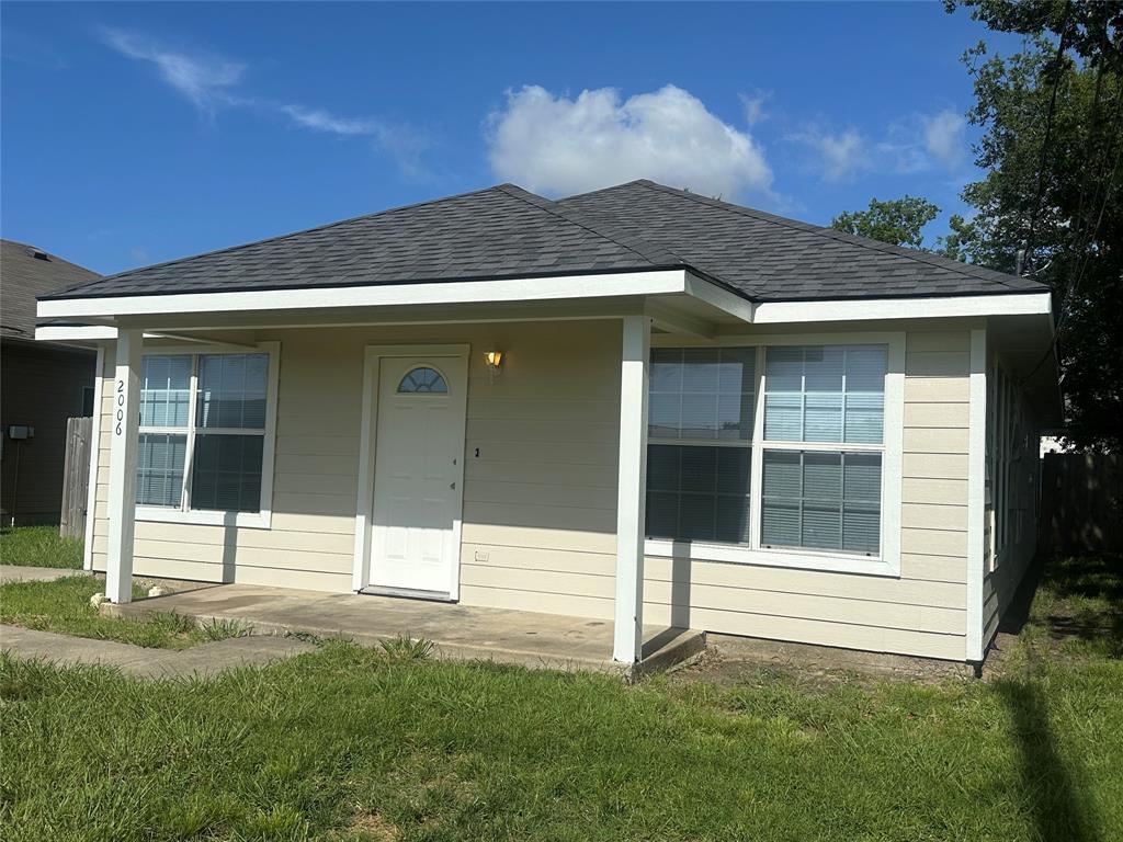 Property Photo:  2006 Morgan Street  TX 75401 