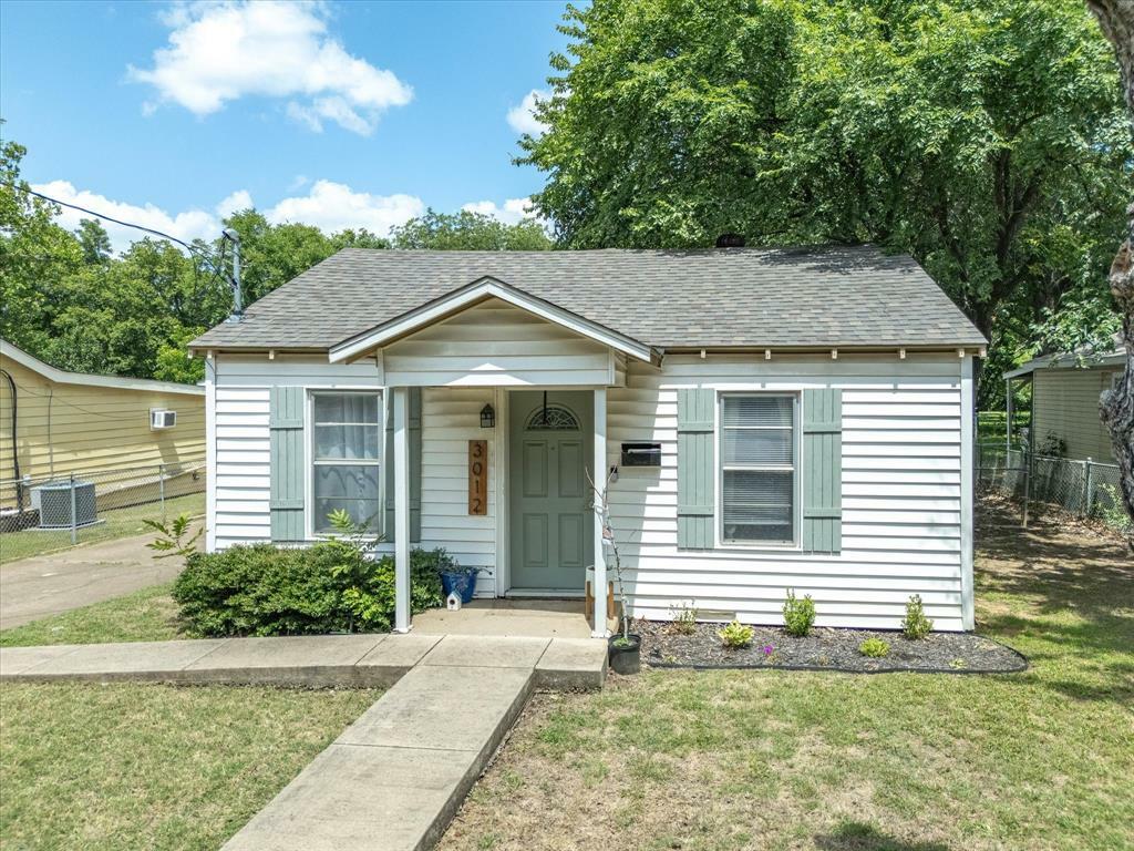 Property Photo:  3012 Gene Lane  TX 76117 
