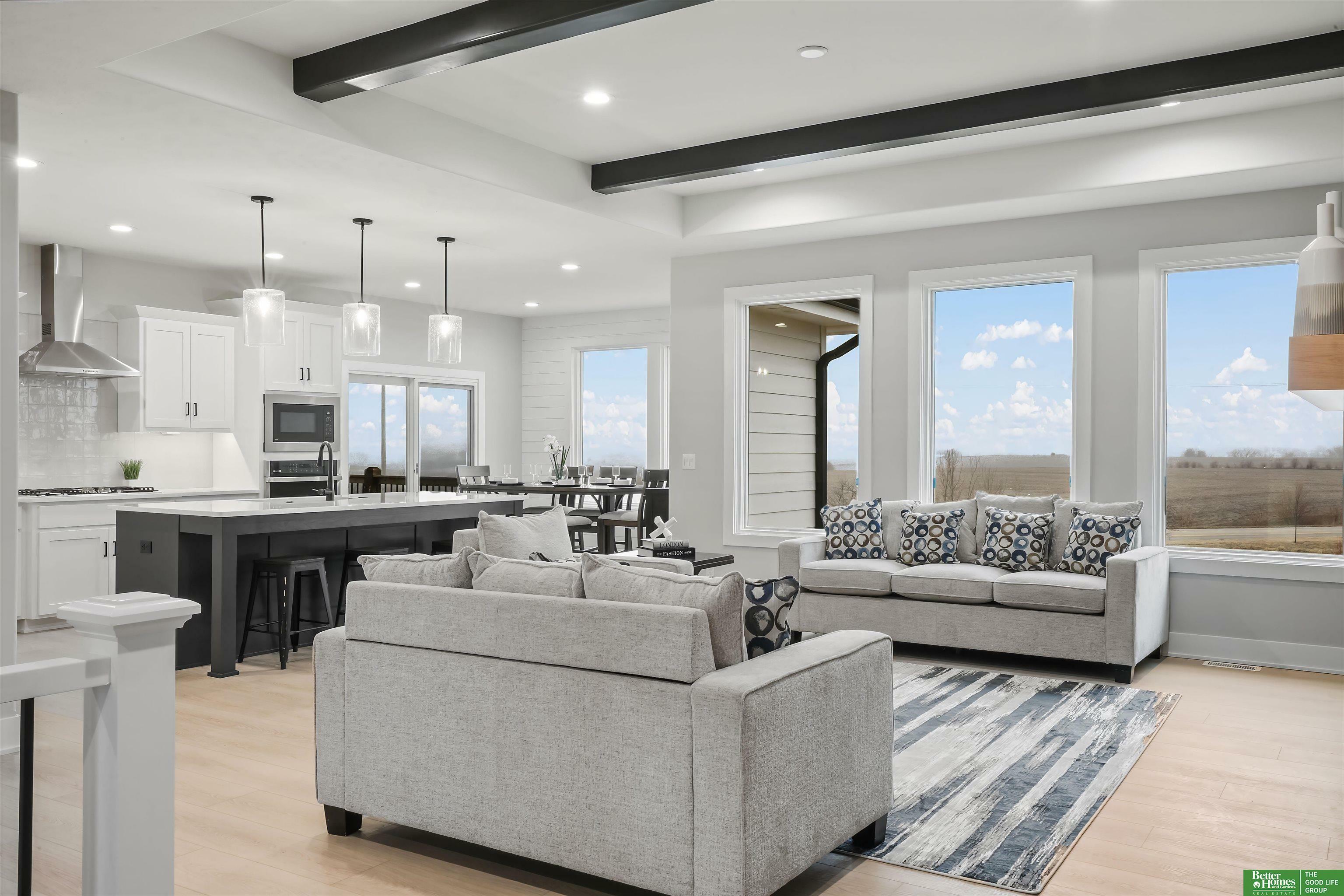 Property Photo: 12360 Windsor Drive NE 68046