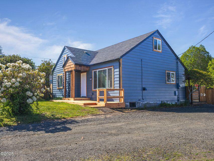 Property Photo: 2343 E Alsea Highway OR 97394