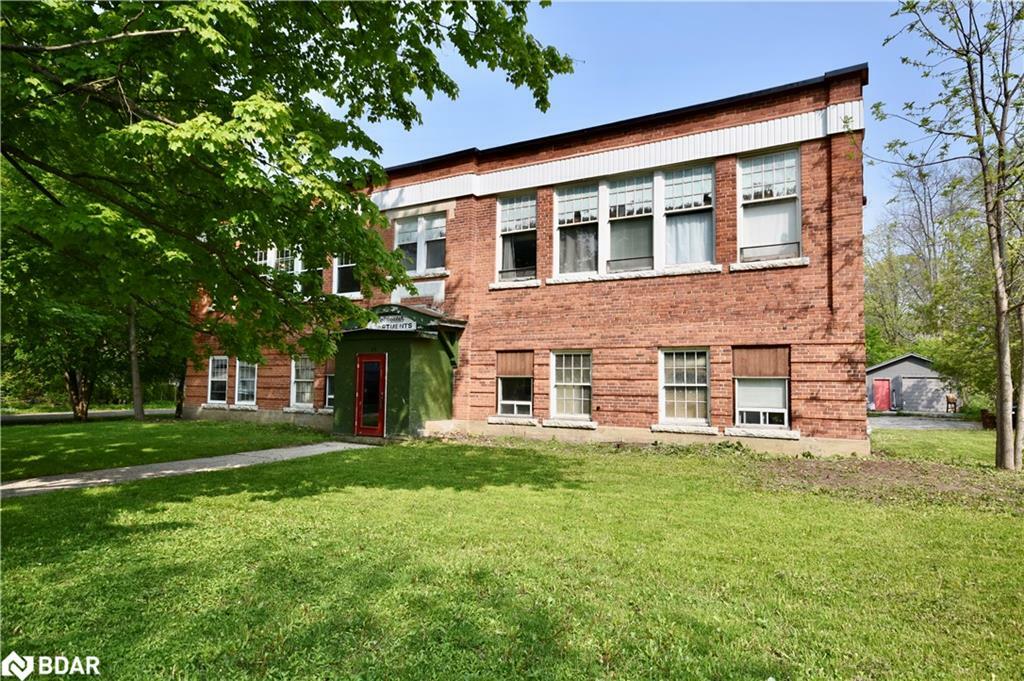 Property Photo: 12 Harriet Street ON L0K 1E0