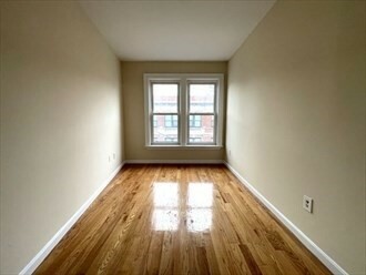 Property Photo: 4 Washington Street 38 MA 02150