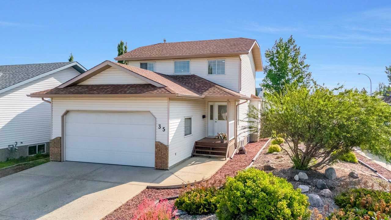 35 Logan Close  Red Deer AB T4R 2N8 photo