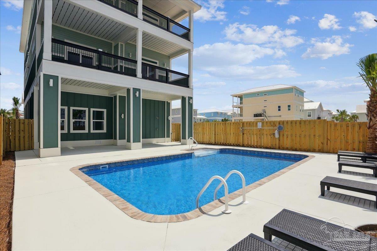 Property Photo: 7403 Grand Navarre Blvd FL 32566