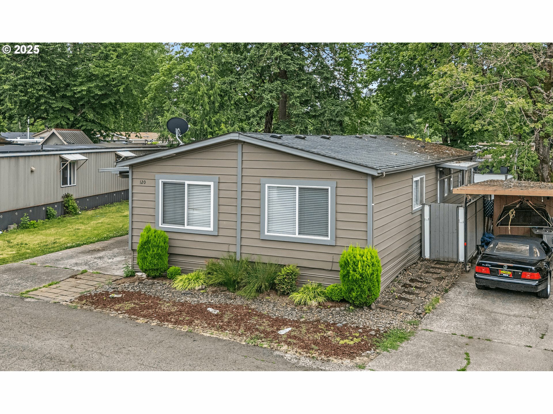 Property Photo: 15758 SE Highway 224 120 OR 97089