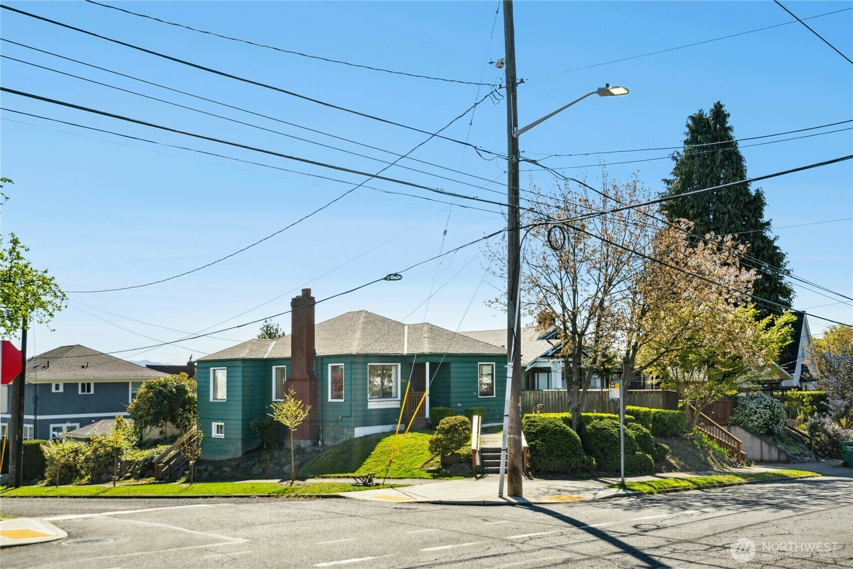 Property Photo: 2000 31st Avenue S WA 98144