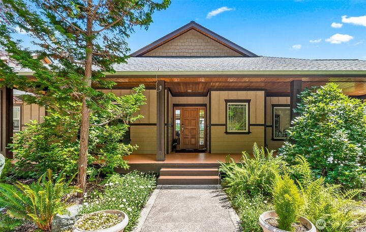 Property Photo:  23738  Carlson Place  WA 98274