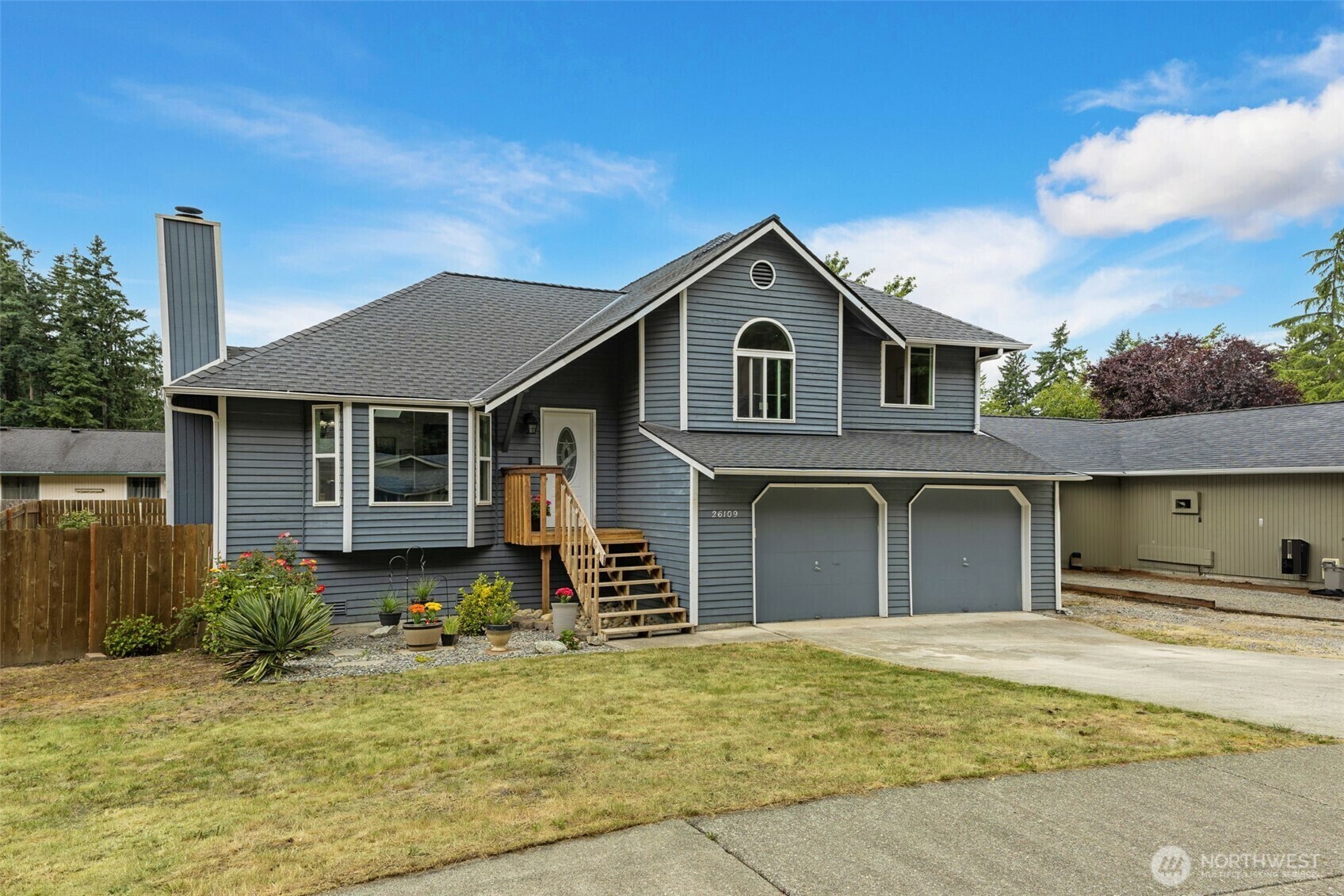 Property Photo: 26109 193rd Place SE WA 98042