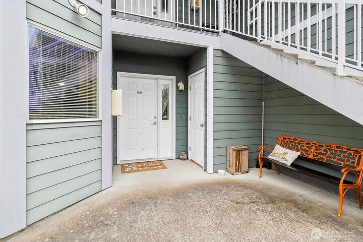 Property Photo: 344 E Bellis Fair Parkway WA 98226
