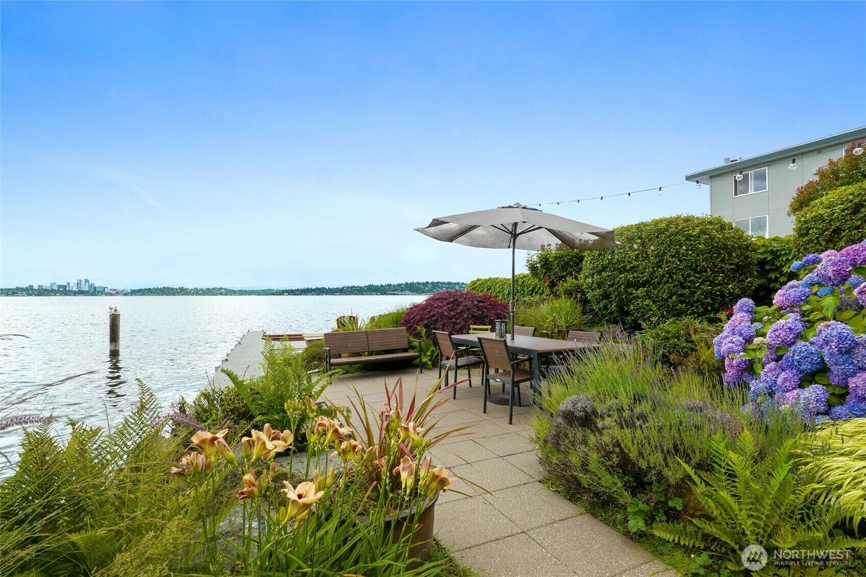 Property Photo: 506 Lakeside Avenue S W1 WA 98144