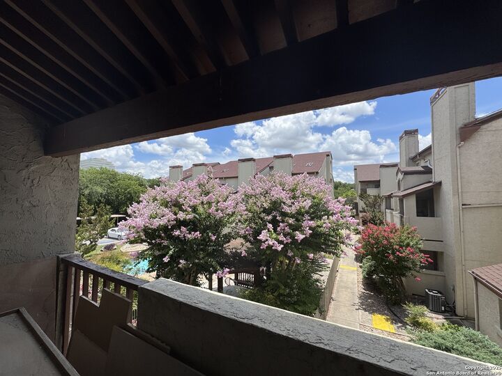 Property Photo:  5322 Medical E208  TX 78240 