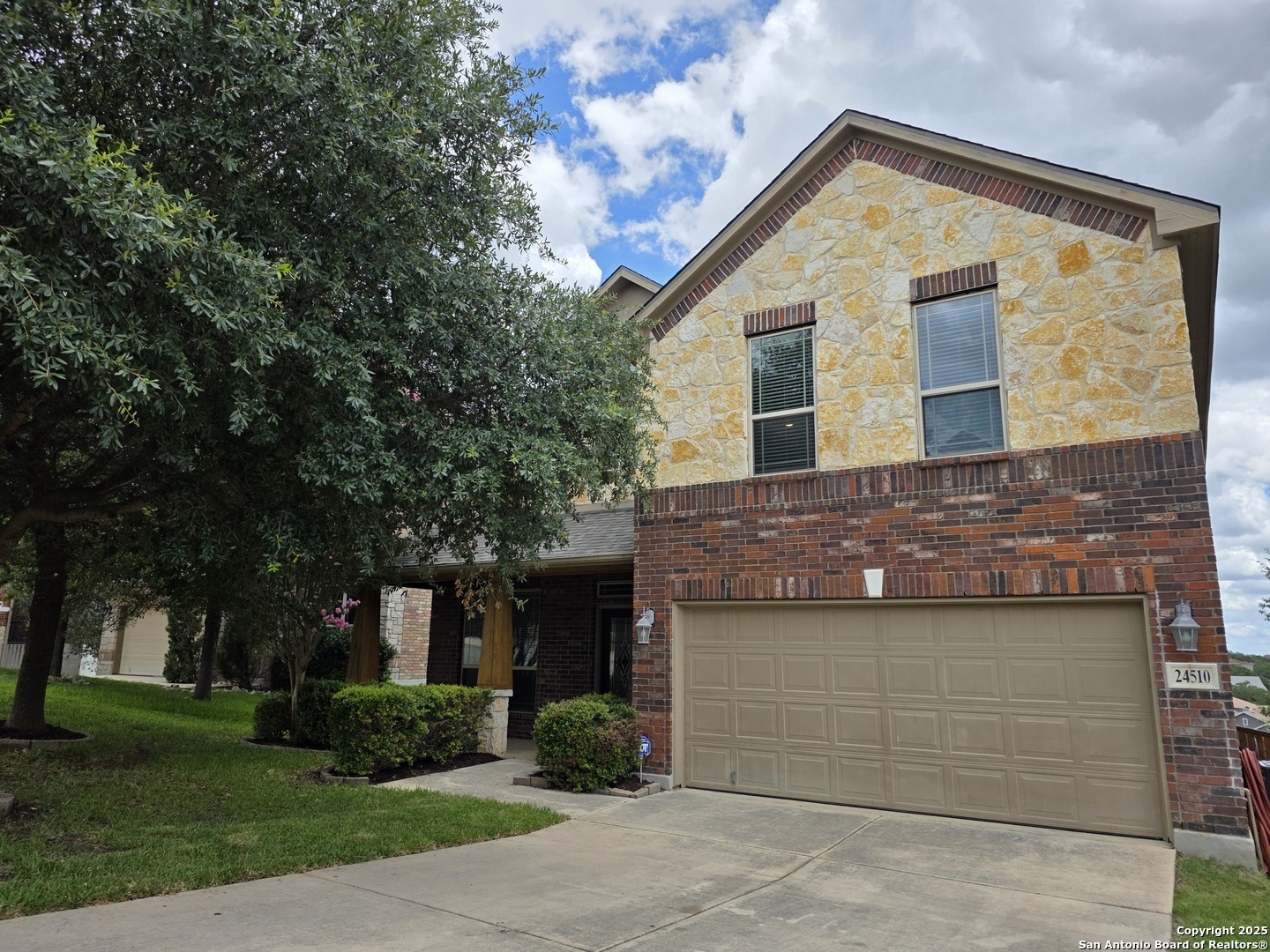 Property Photo: 24510 Bliss Canyon Ct TX 78260