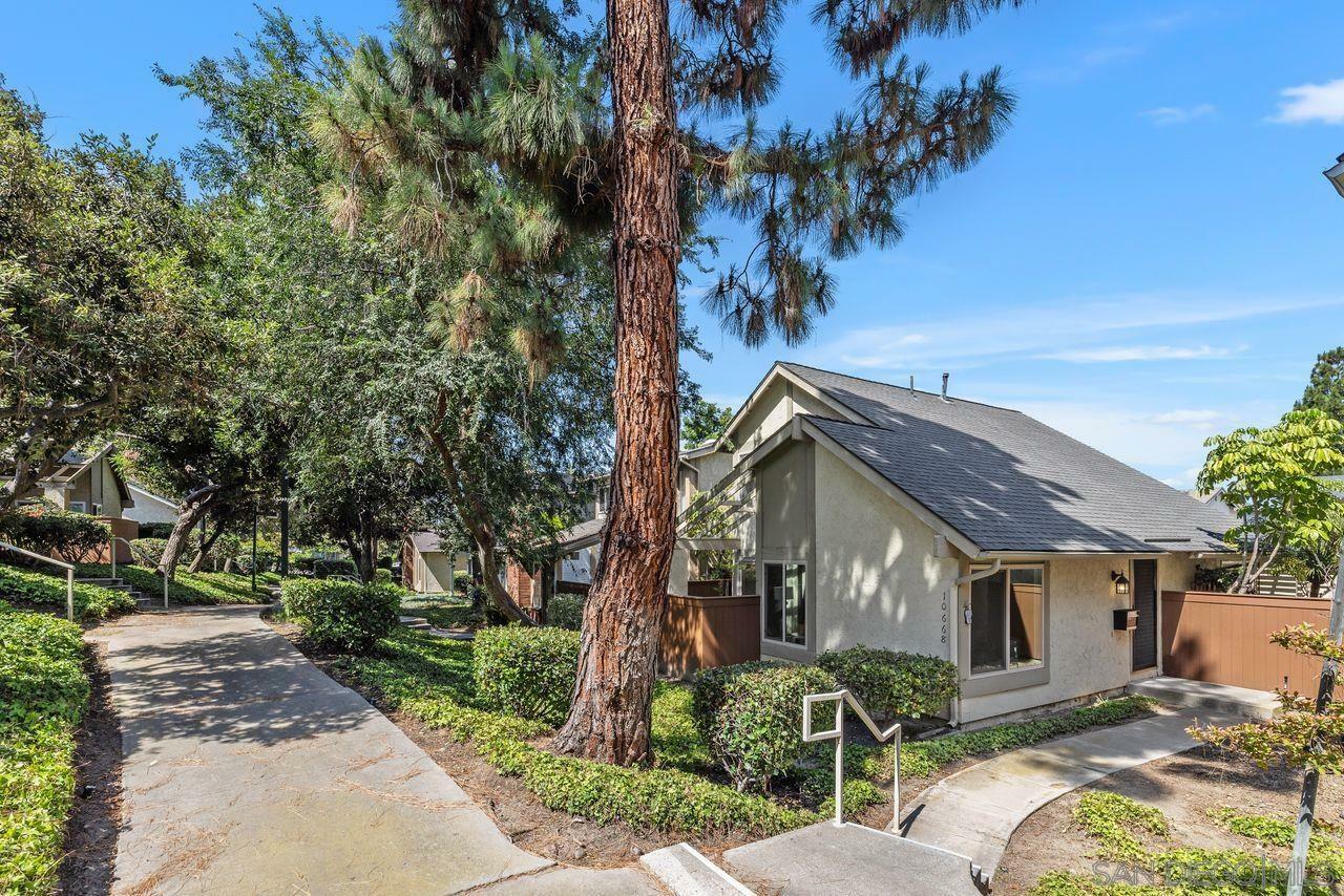 Property Photo: 10668 Esmeraldas Dr CA 92124