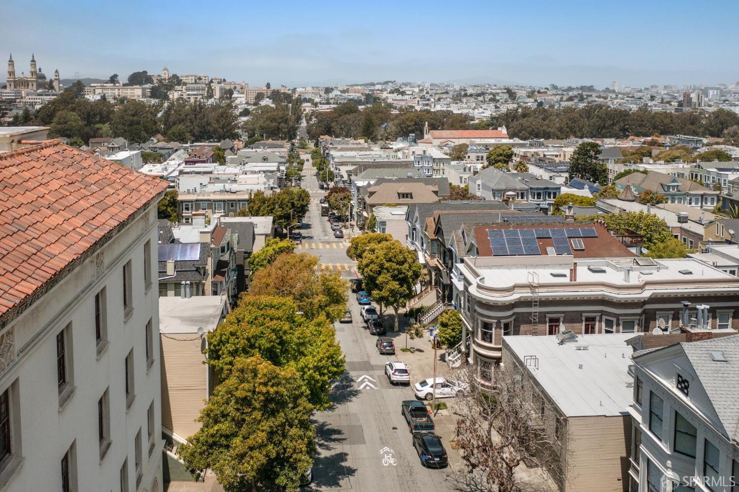 Property Photo: 720 Ashbury Street CA 94117