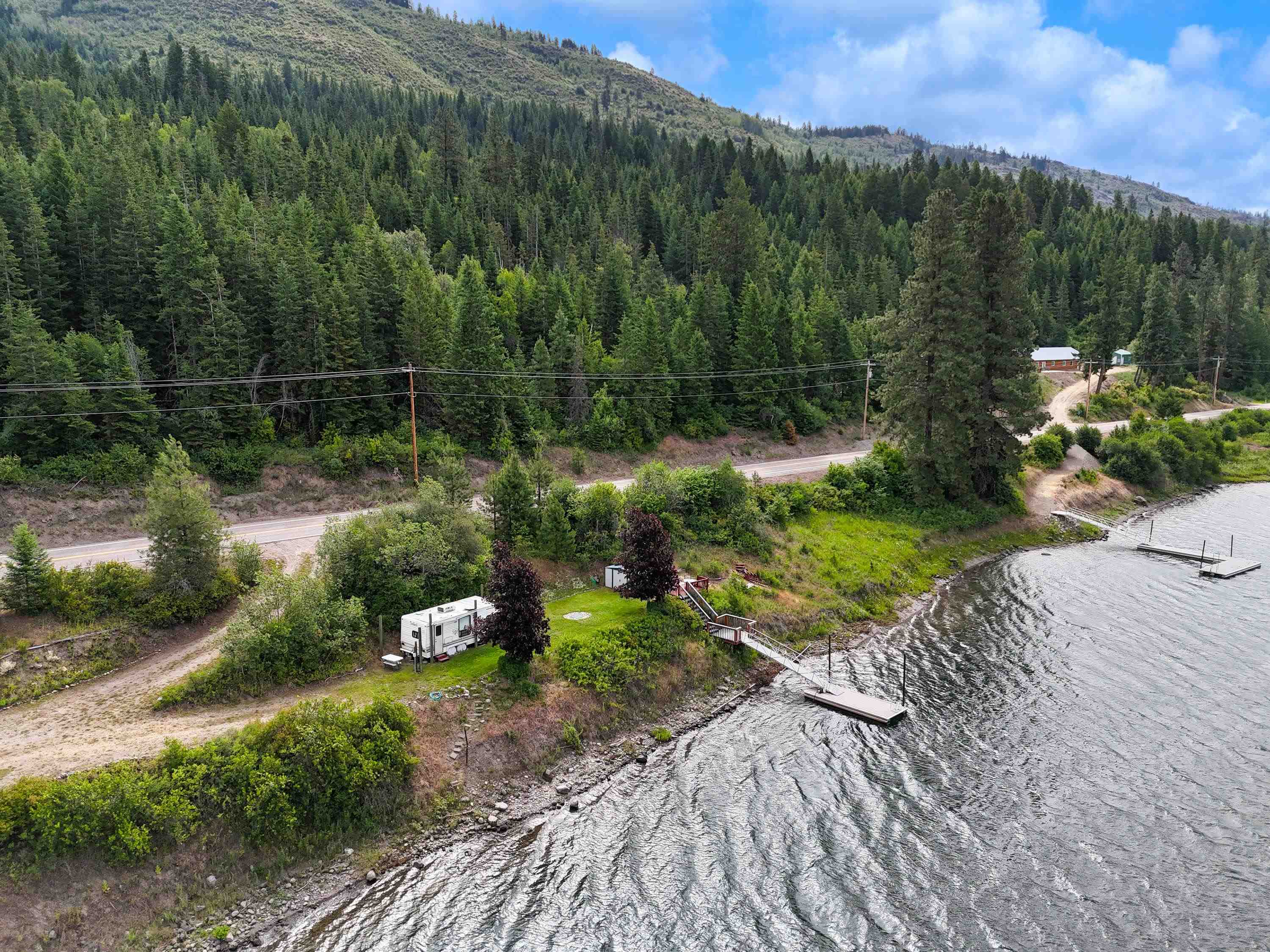 Property Photo:  