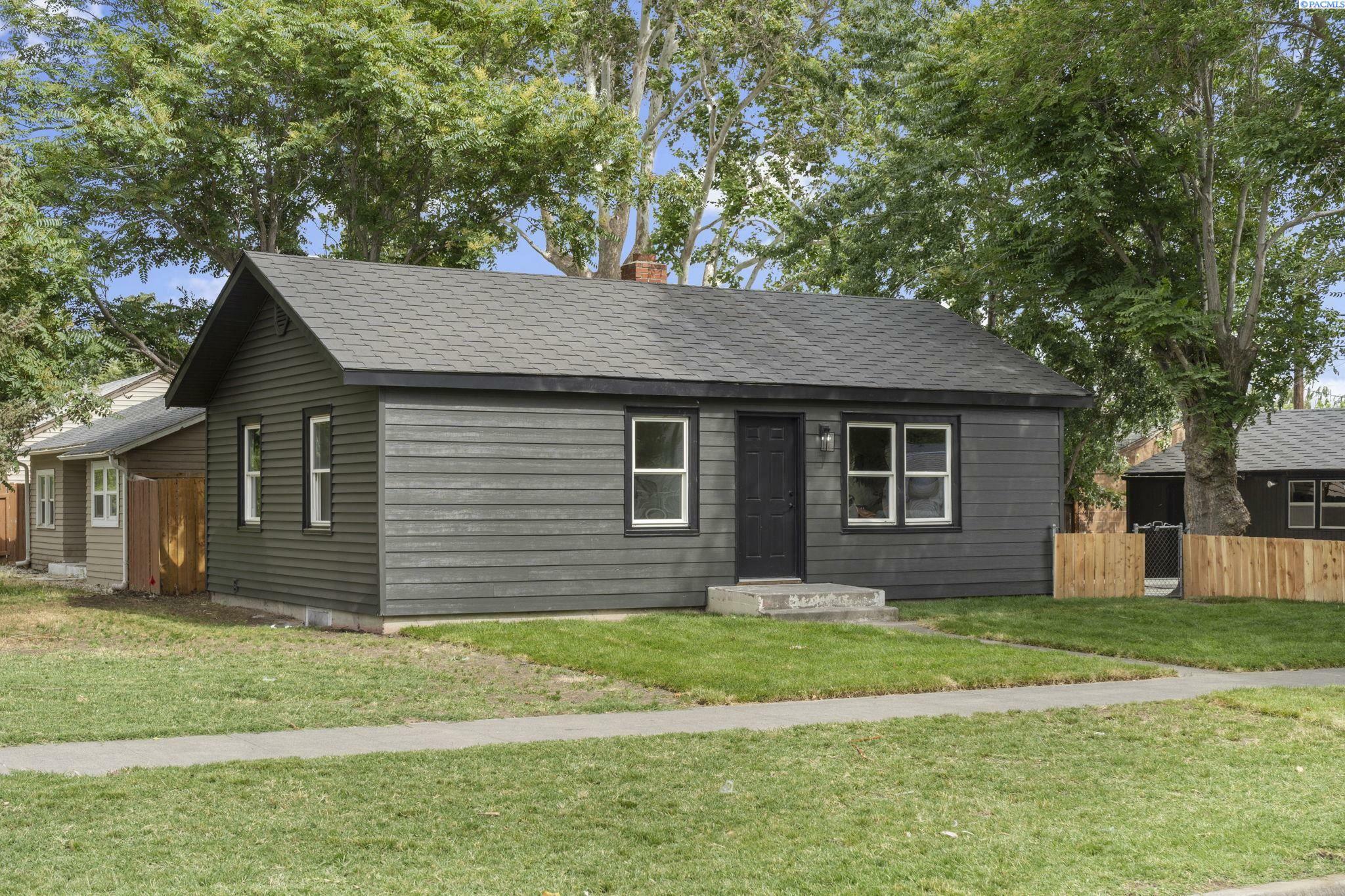 732 W Henry  Pasco WA 99301 photo