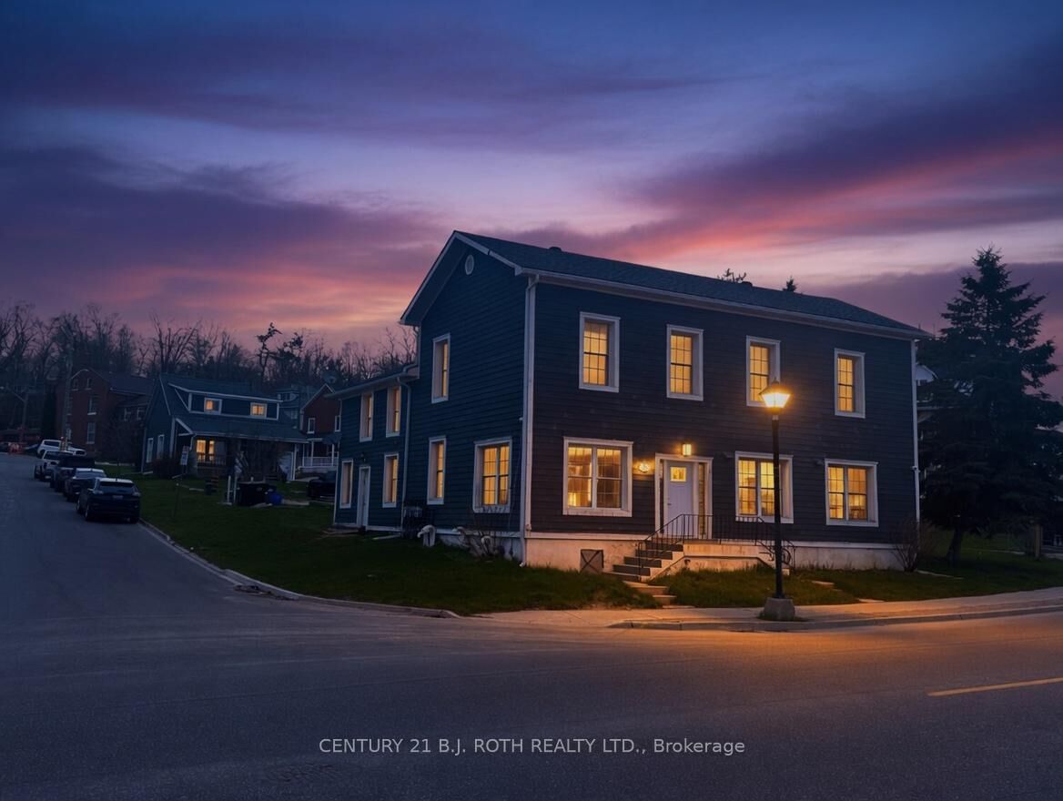 Property Photo:  194 Dunlop Street E  ON L4M 1B4 