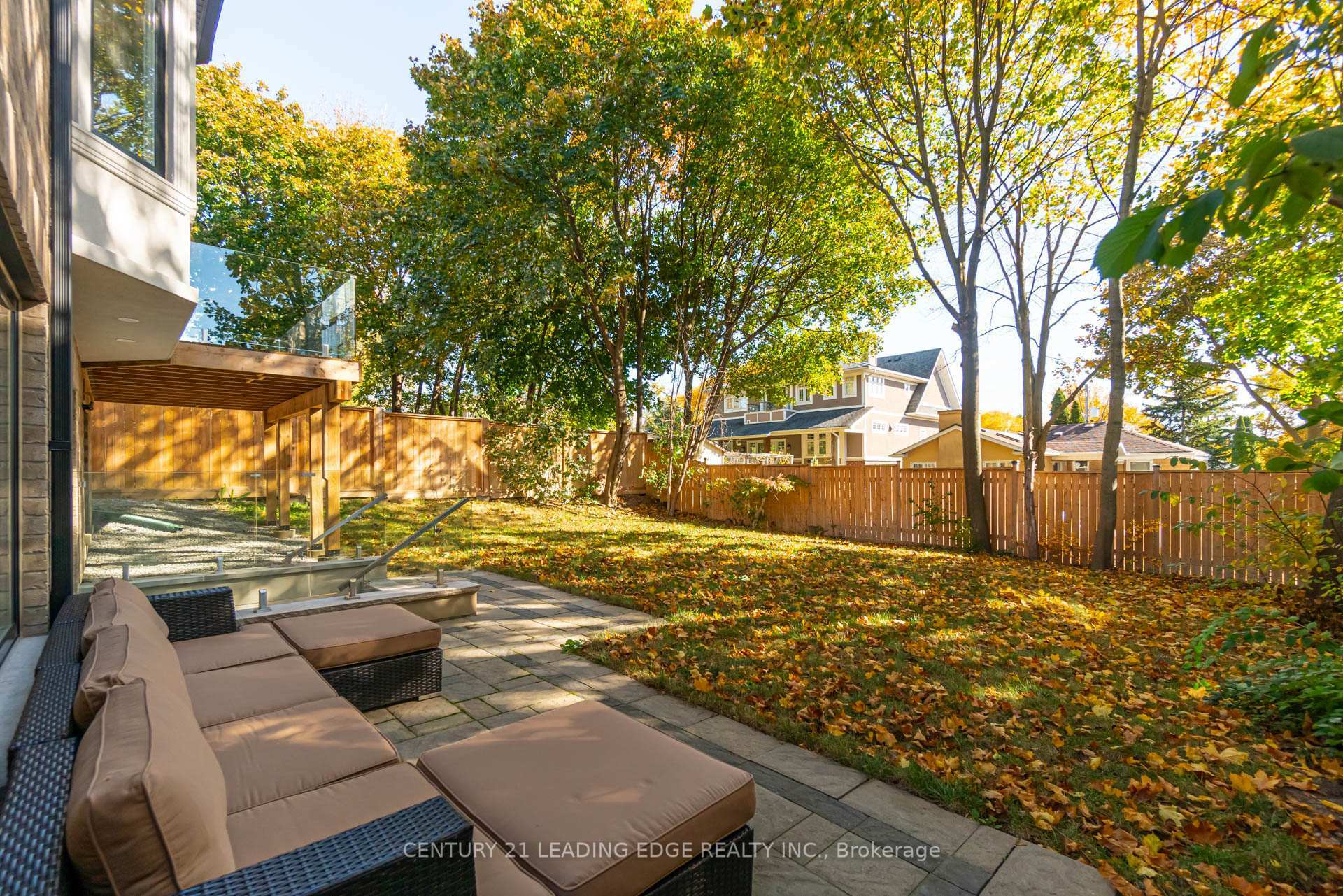 Photo de la propriété:  179 Burndale Avenue  ON M2N 1T1 