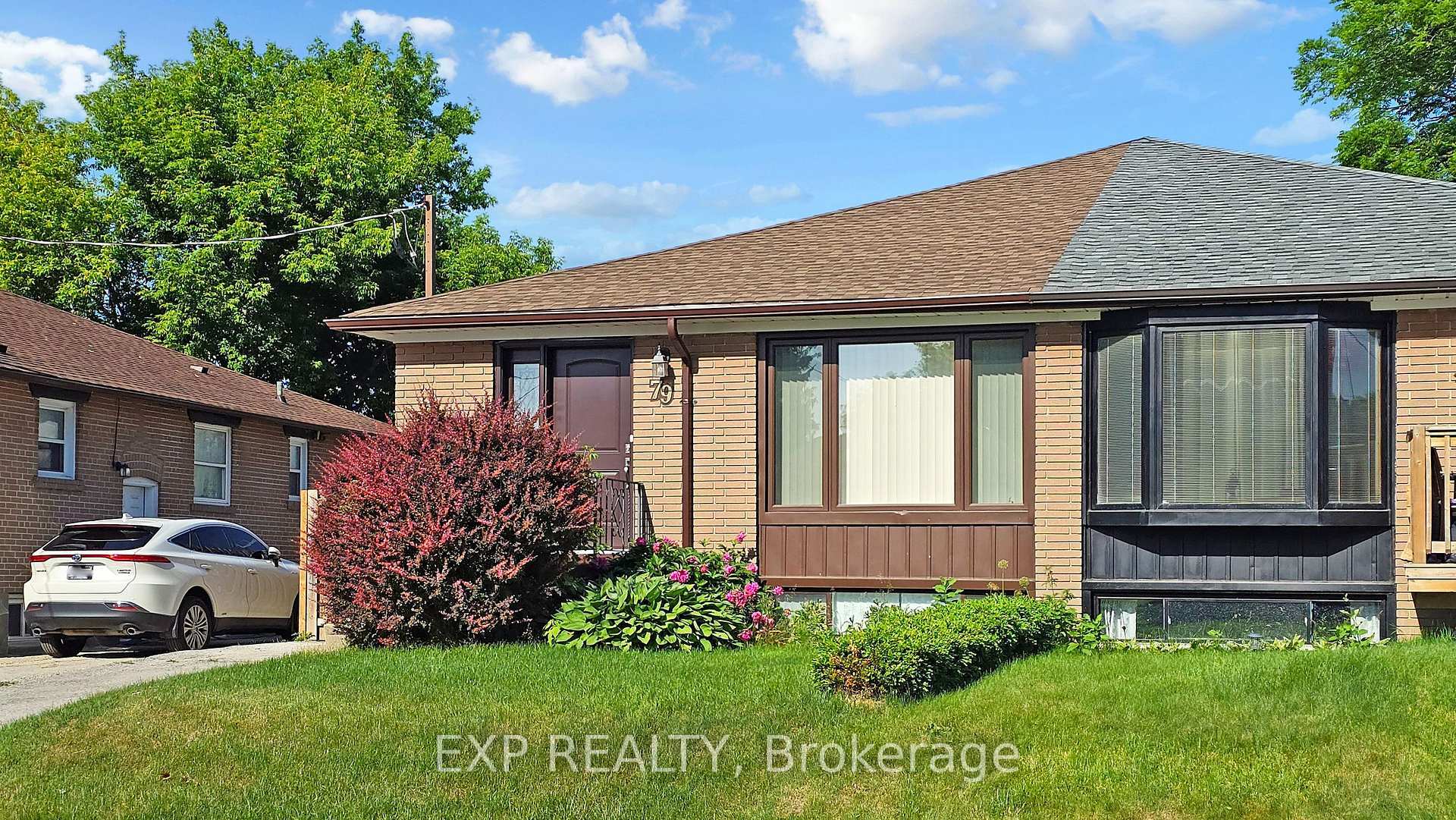 Property Photo: 79 Walter Avenue ON L3Y 2T5
