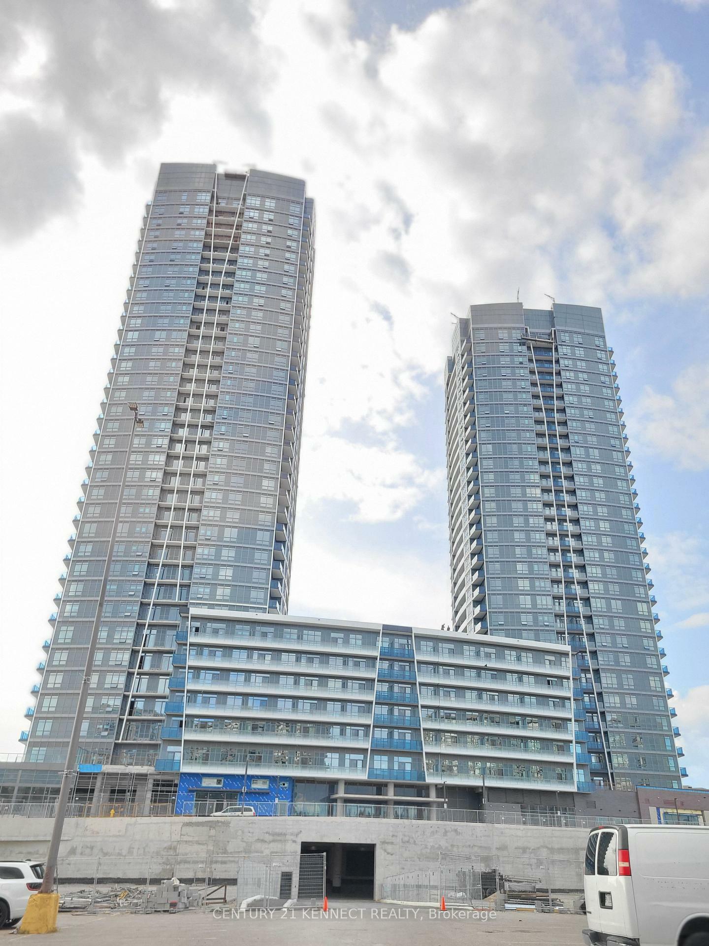 50 Upper Mall Way B-0432  Vaughan ON L4J 0J2 photo